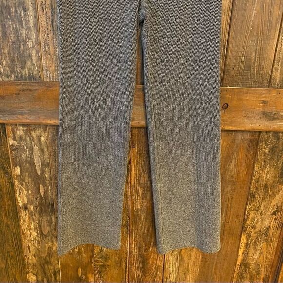 Express Sz 3/4 Black & White Chevron Career Trouser Slight Flare Dress Pants - Picture 8 of 9